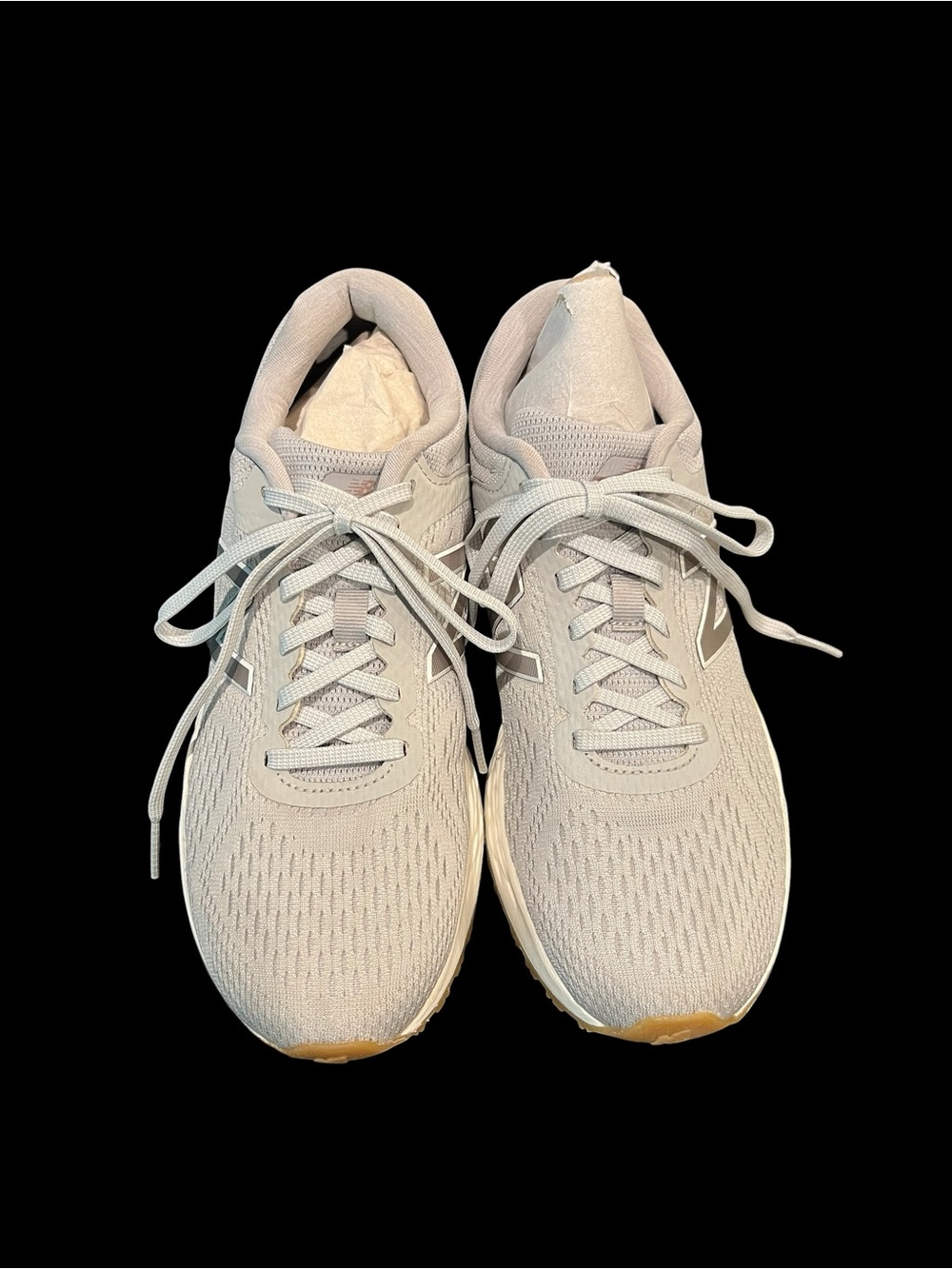 New Balance Fresh Foam Arishi Gray Women’s
Running Shoe Size 9 Shoe WARISRC2